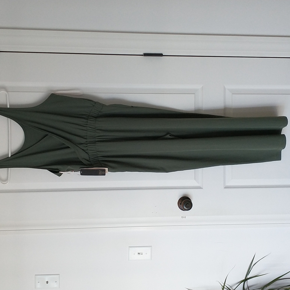 NWT Calia by Carrie Underwood Wide Leg Jumpsuit